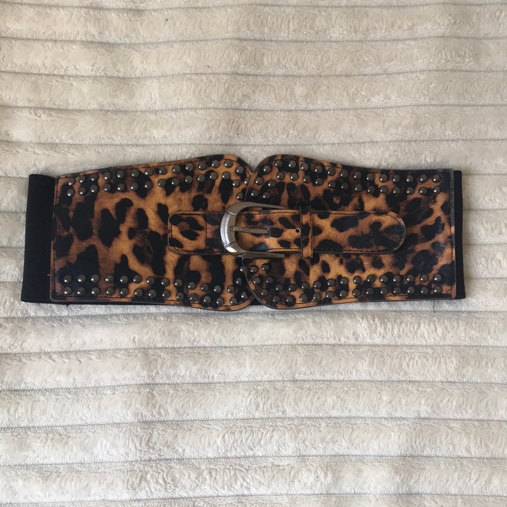 Y2K Studded Cheeta Print Waist Belt